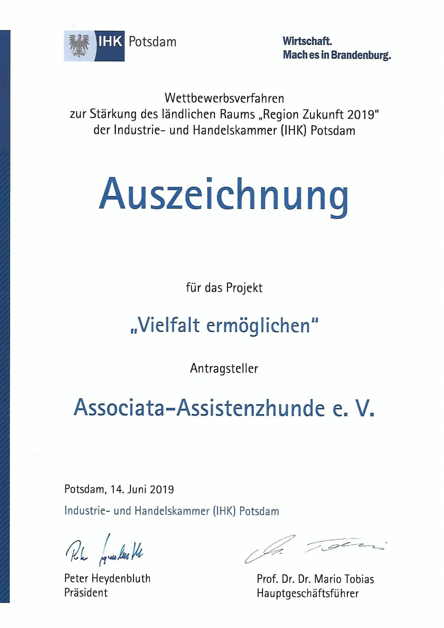 Associata-Assistenzhunde e.V. ist Preisträger im Wettbewerb  „Region Zukunft 2019“ der IHK-Potsdam